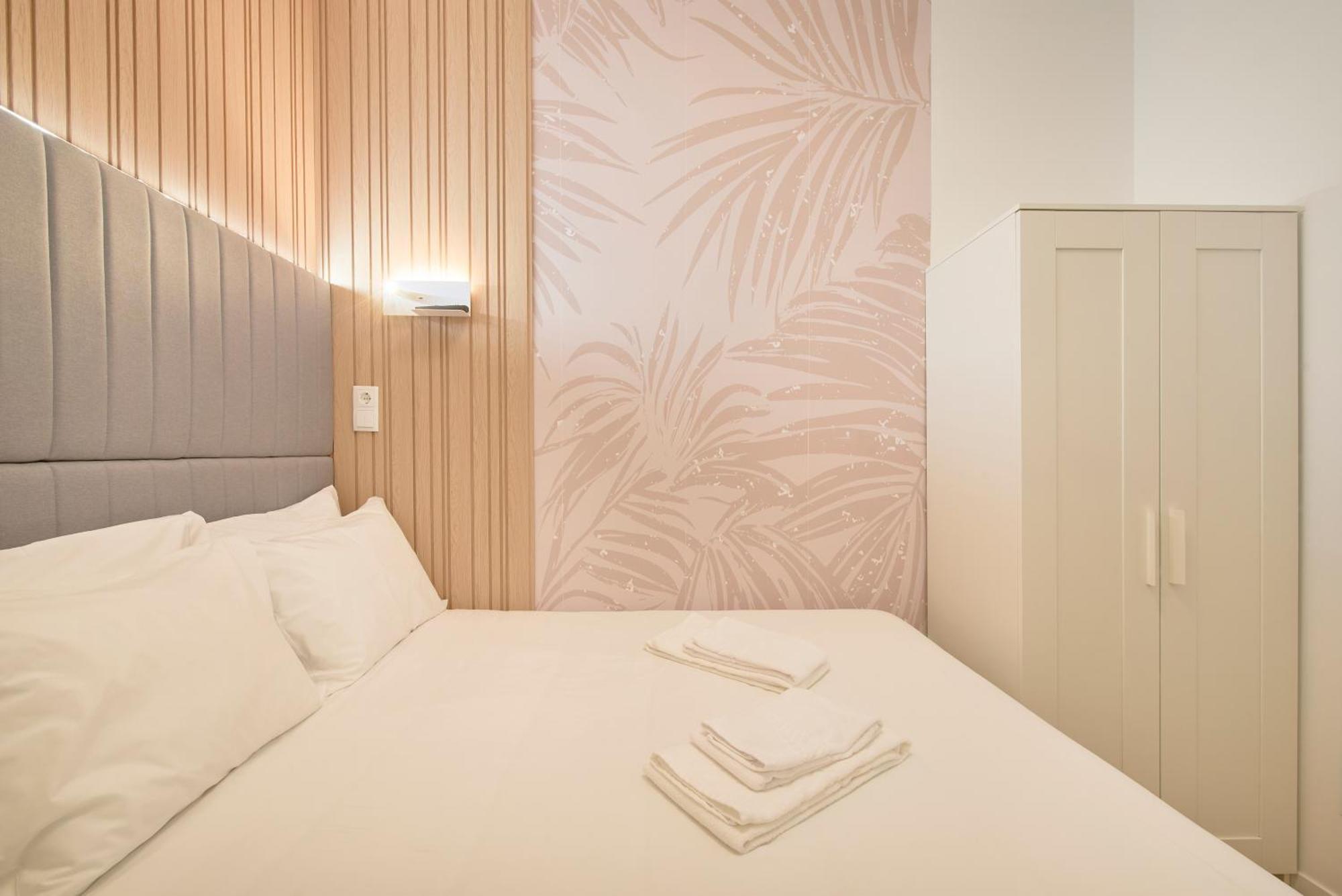 Brand New Hostel Anjos Лиссабон Экстерьер фото