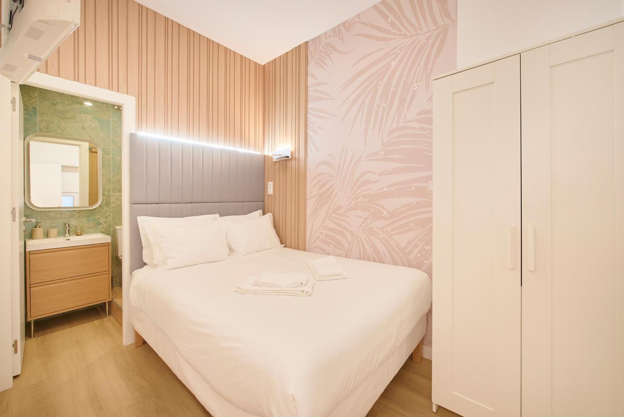 Brand New Hostel Anjos Лиссабон Экстерьер фото