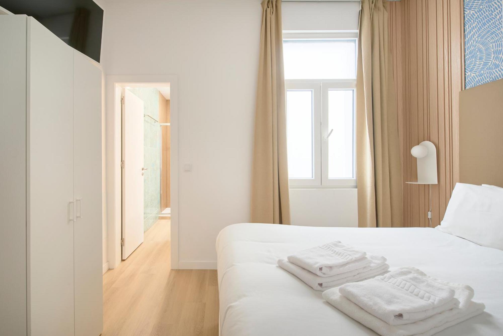 Brand New Hostel Anjos Лиссабон Экстерьер фото